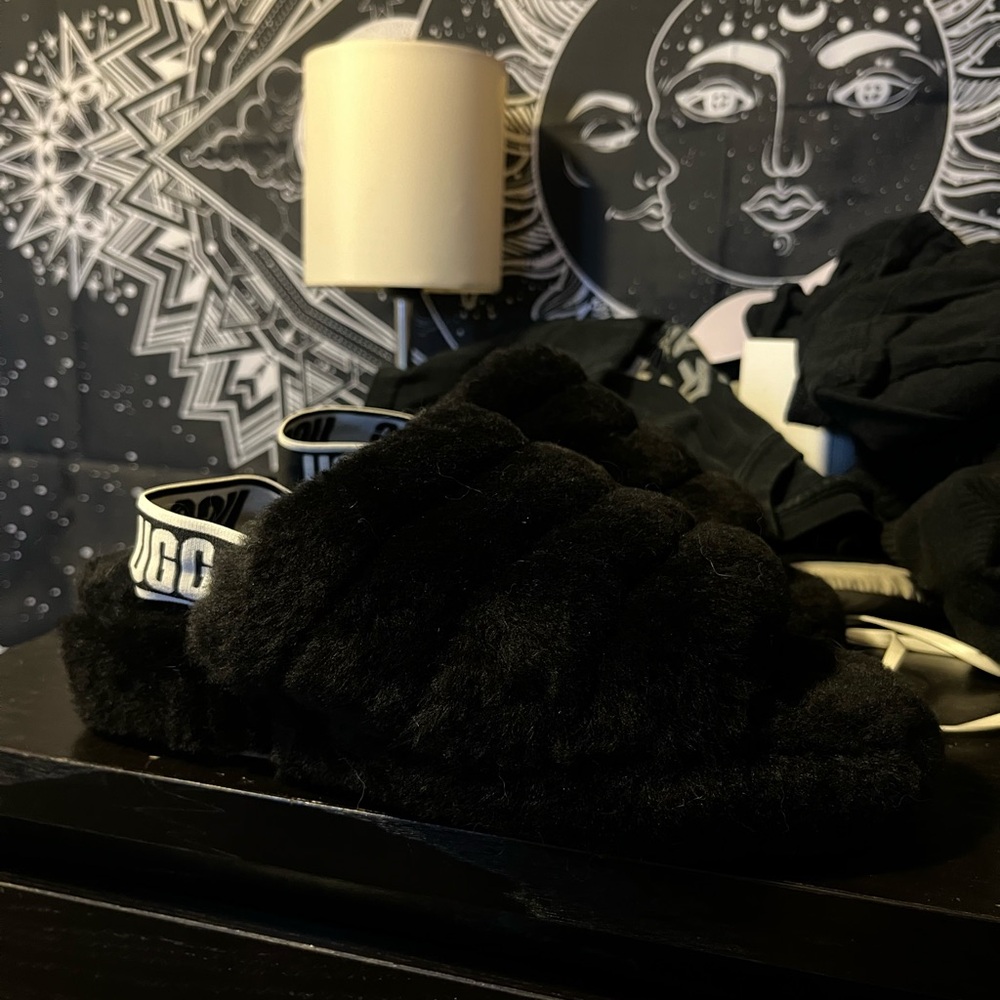 UGG Black Fluffy Slides